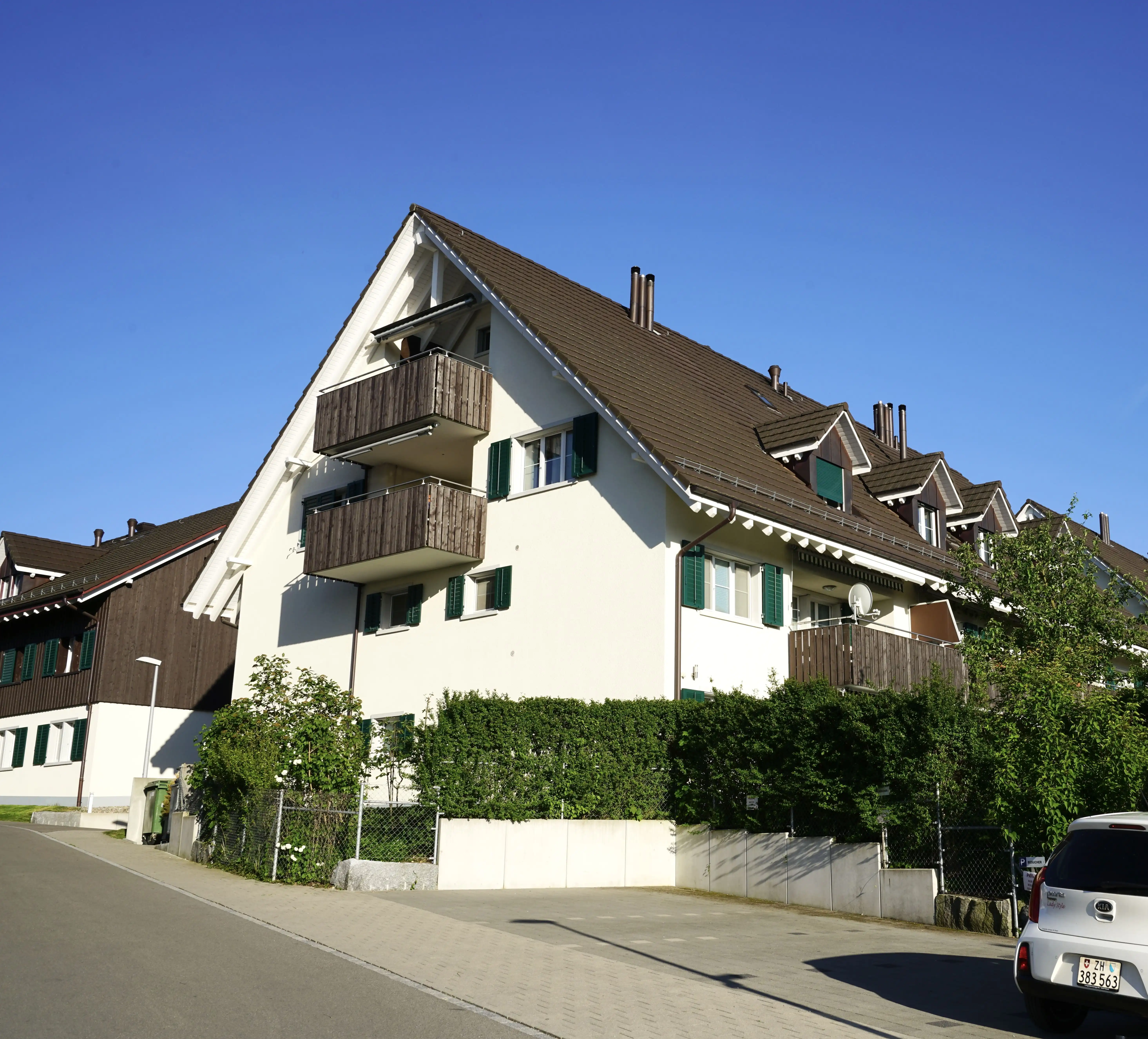 Reserviert -Moderne 5.5-Zimmer-Maisonettewohnung in Oberhasli