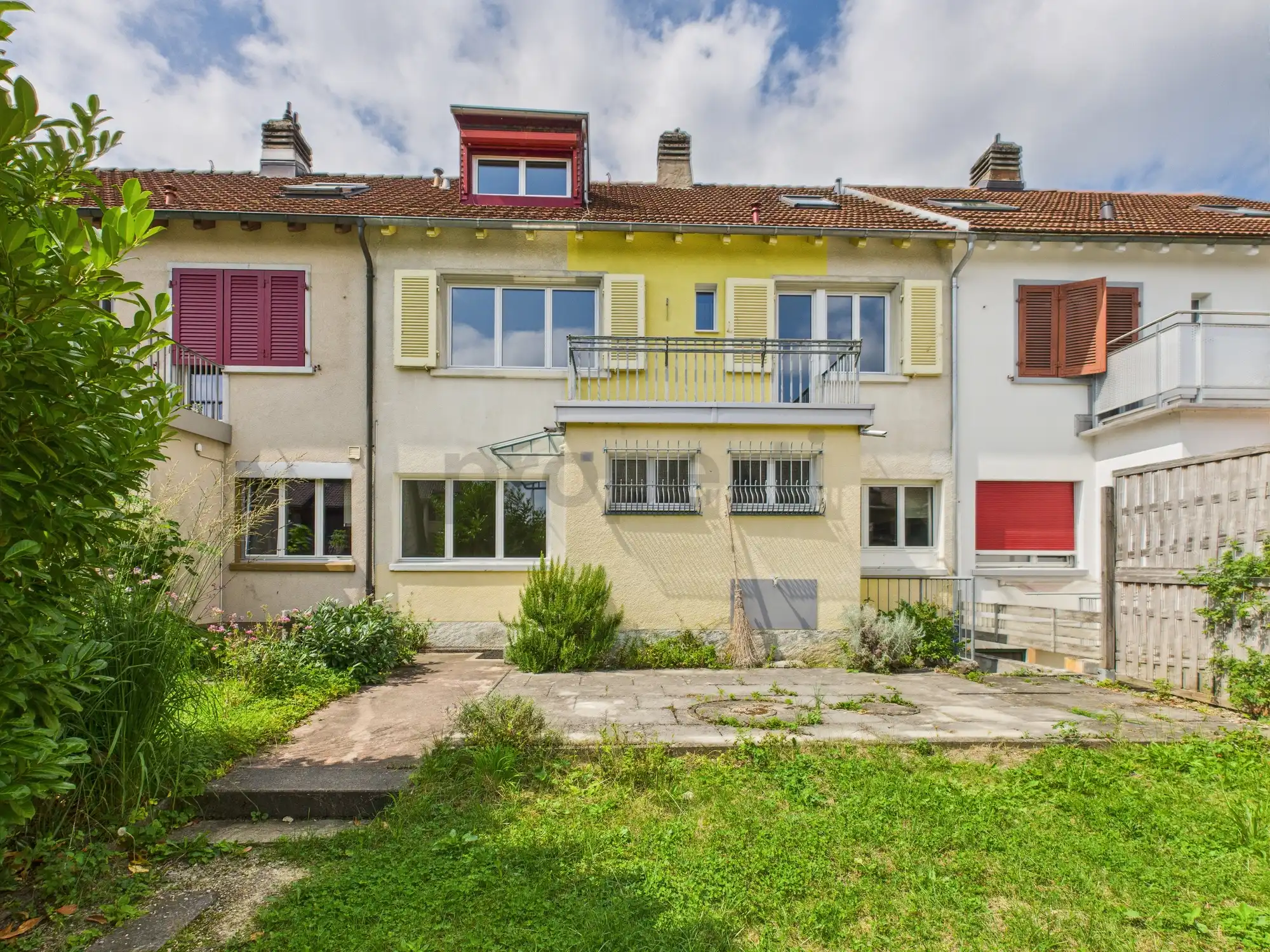Reihenhaus mit sonnigem Garten im Emmersberg in Schaffhausen