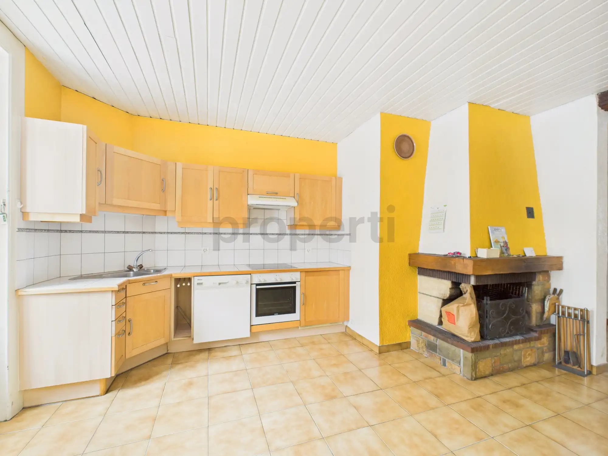 Charmant appartement de 4.5 pièces à La Chaux-de-Fonds, canton NE