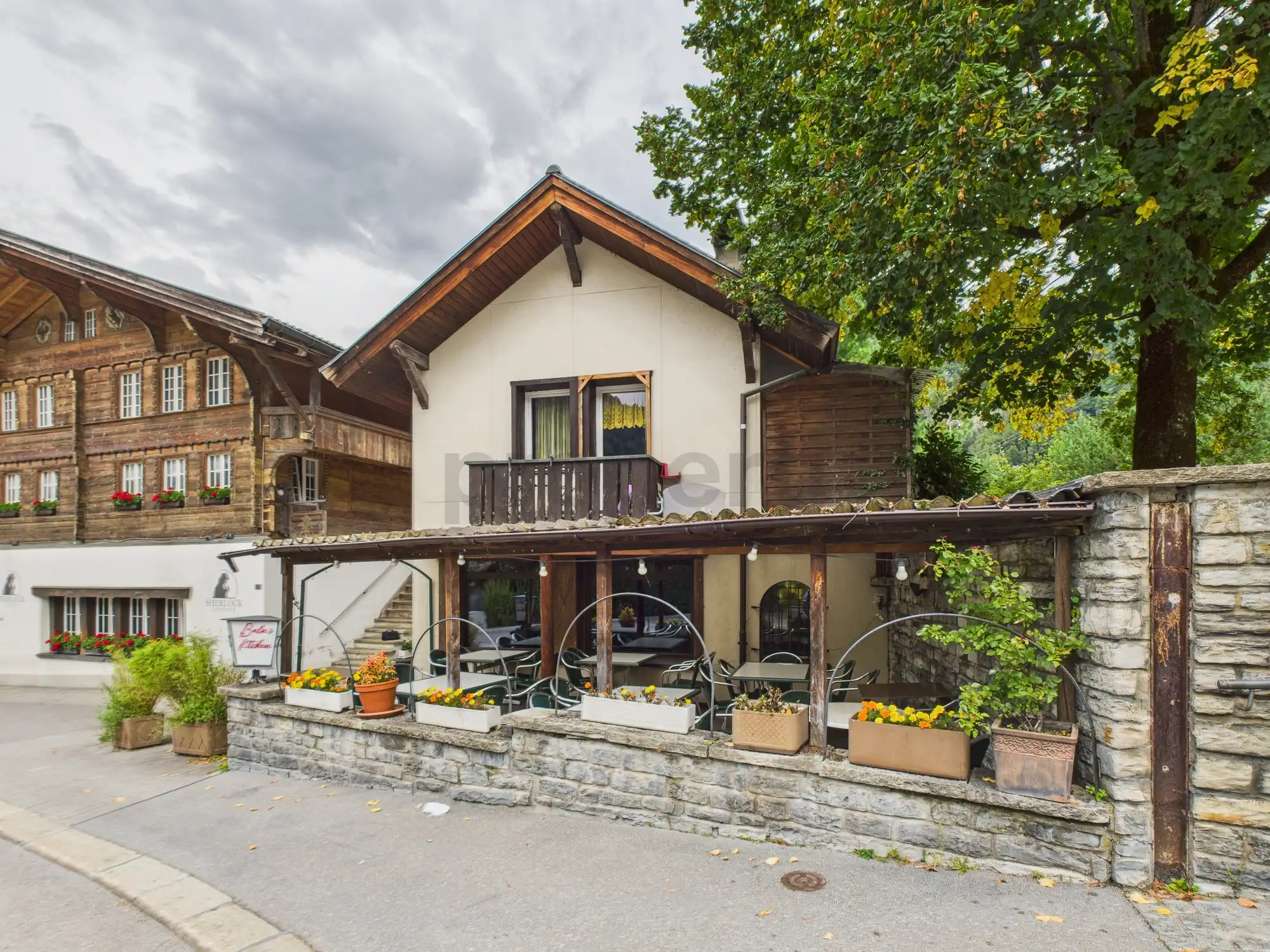 Eine einmalige Gelegenheit im Herzen der Schweiz – Wohnen & Gastfreundschaft in Meiringen-Haslital