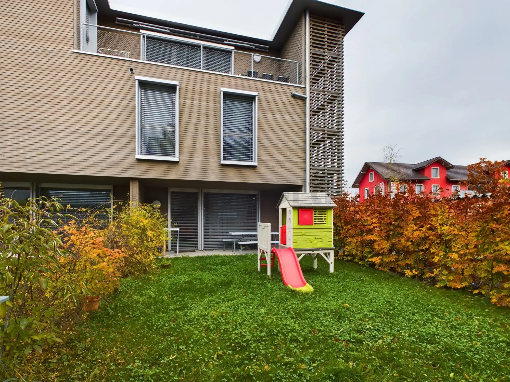 Einzigartige, familienfreundliche 4.5-Zimmer Maisonette-Gartenwohnung an sonniger Lage in Dottikon
