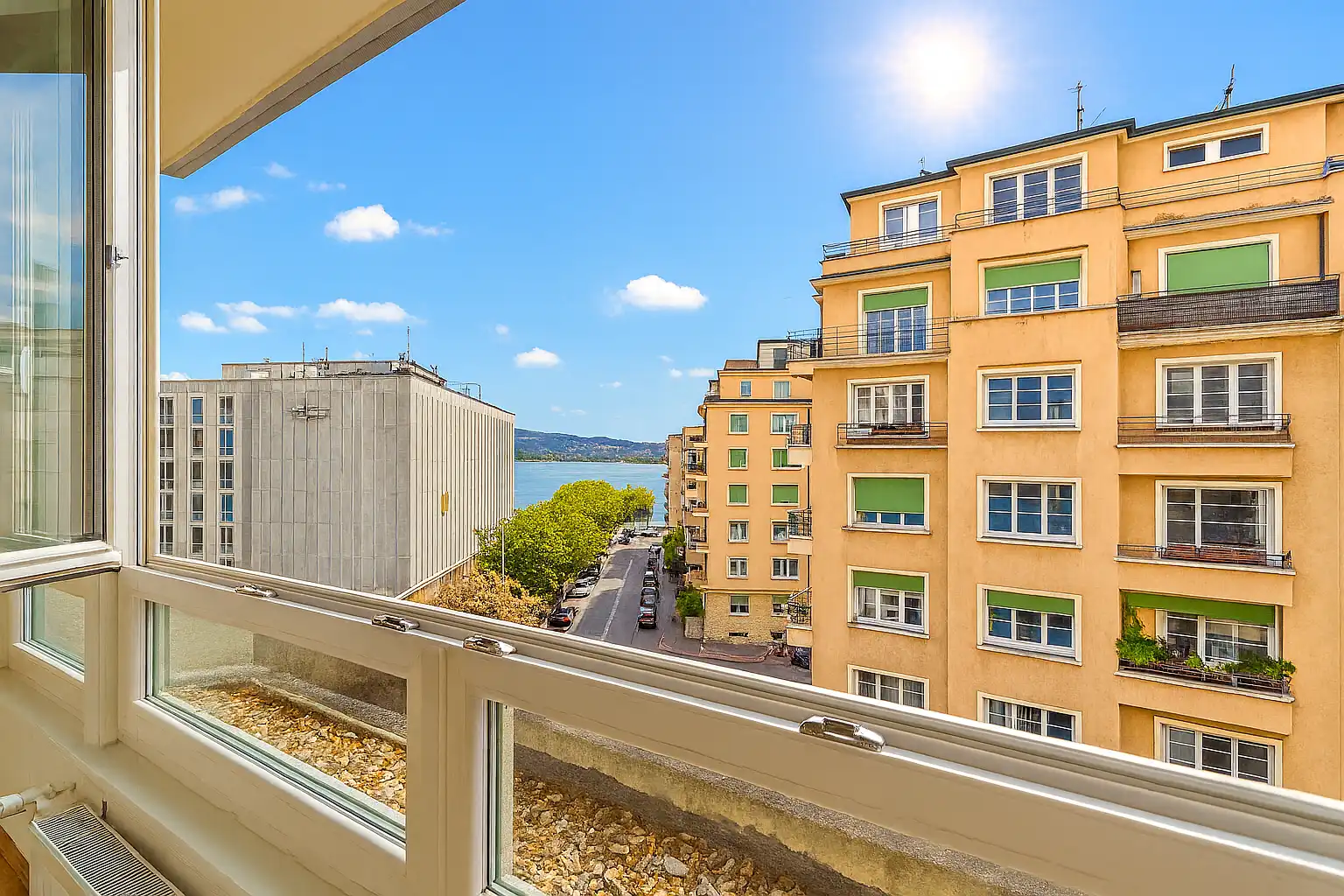 Appartement lumineux avec vue sur le Lac Léman – Quartier Wilson