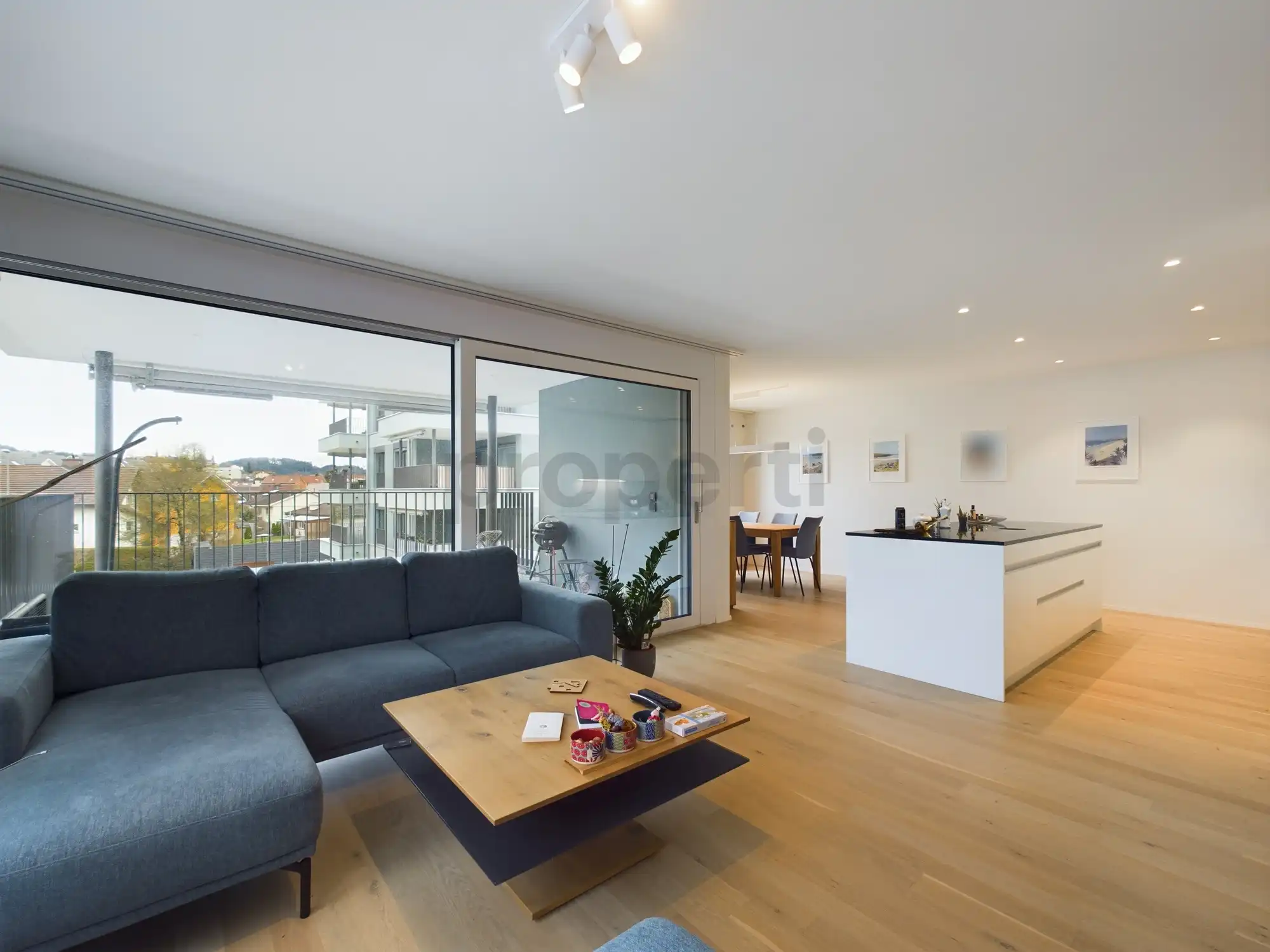 Moderne 3.5-Zimmer Wohnung in Rickenbach