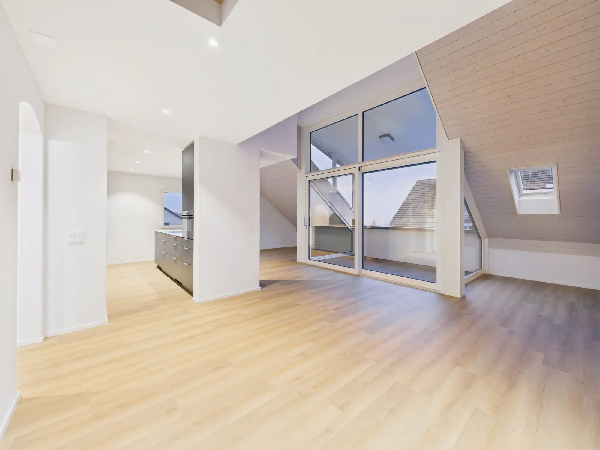 Moderne doppelstöckige 5.5 Zimmer-Maisonette-Wohnung, 180m²
