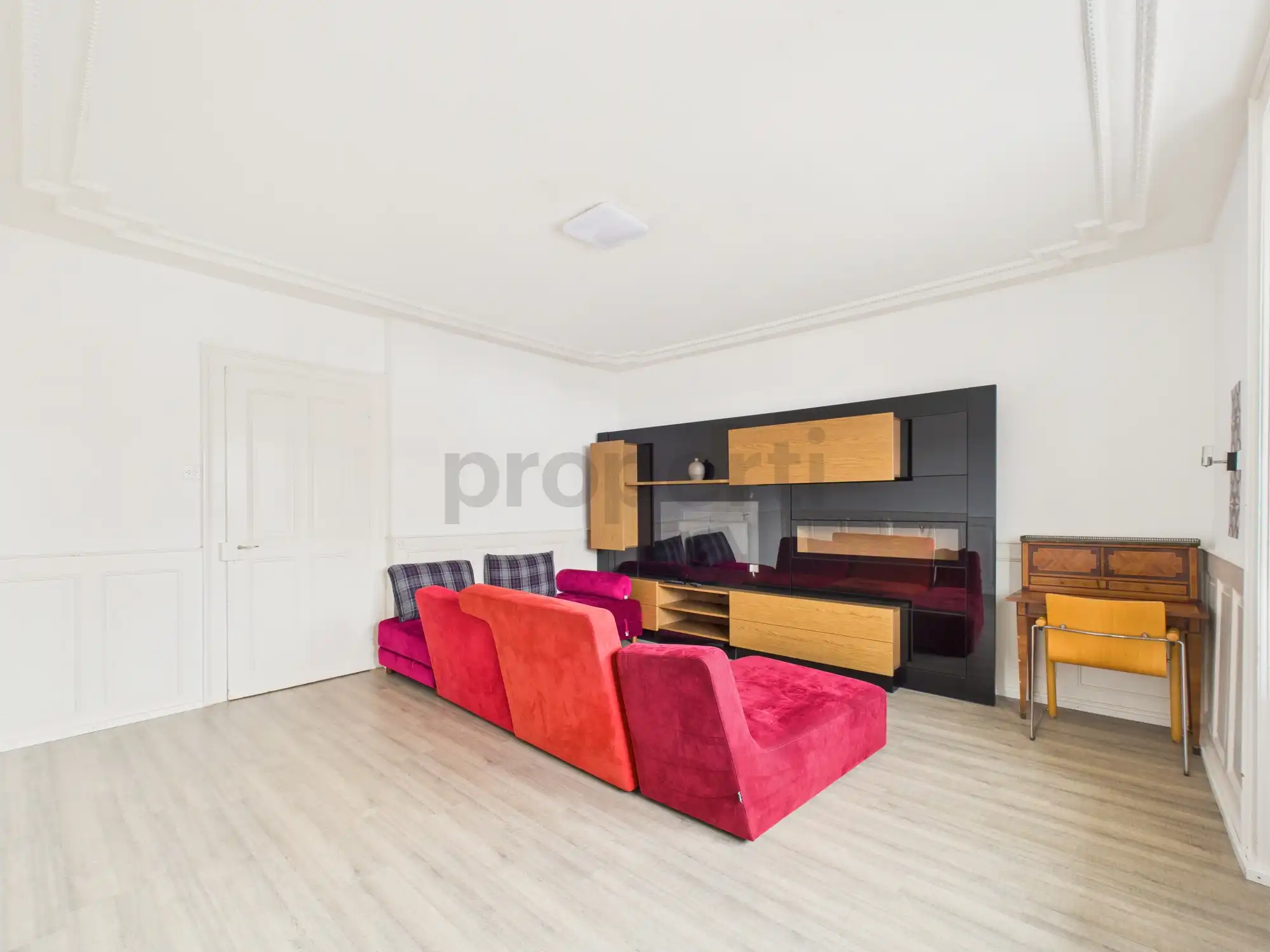 Charmant 3.5 pièces – appartement avec cave pratique, Tramelan