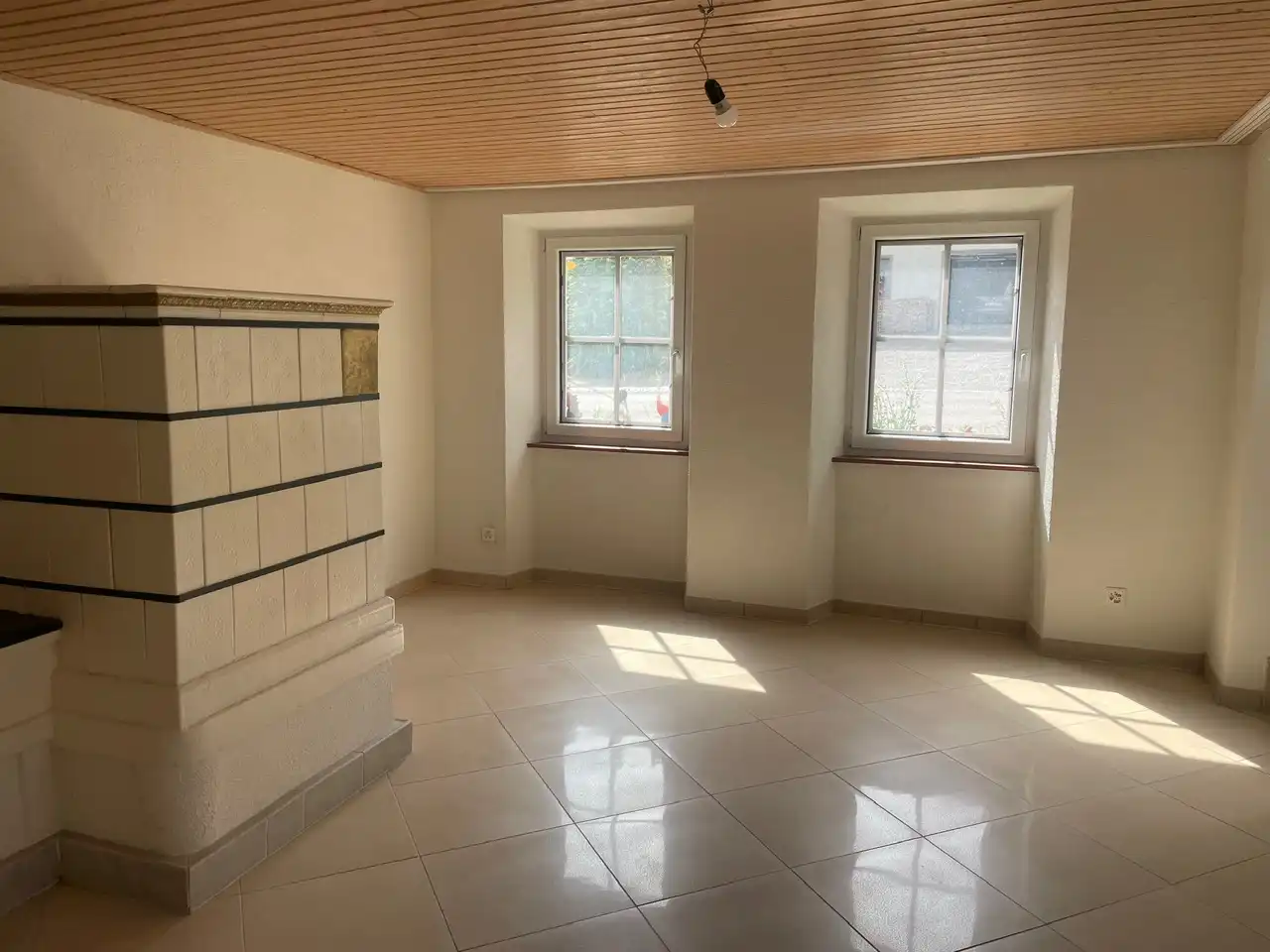 4-Zimmer-Bauernhaus mit Nähe zu Schulen und ÖV, Wegenstetten