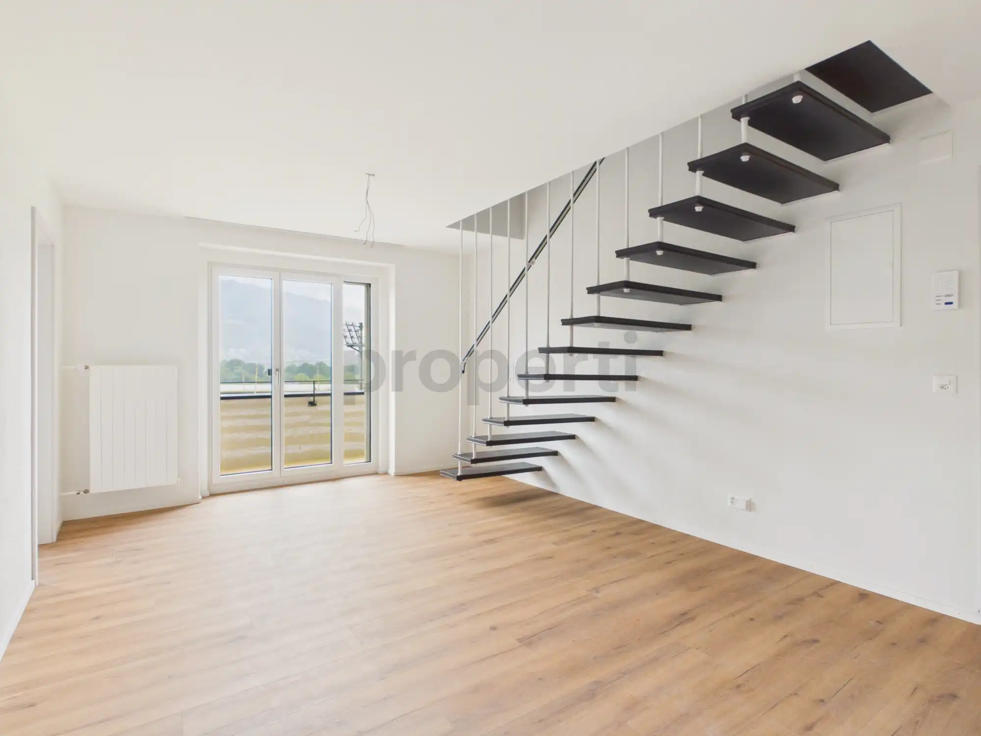 Exklusive 6.5-Zimmer-Wohnung nach Sanierung mit Pilatusblick