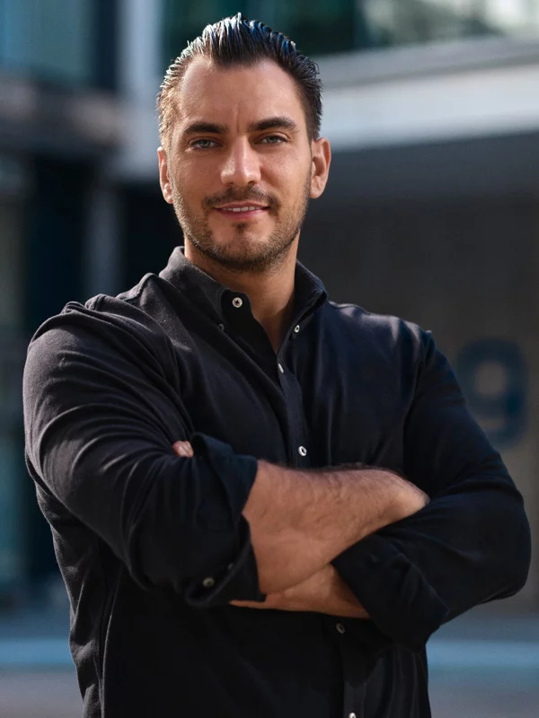 Portrait of Levent Künzi, the CEO of properti AG