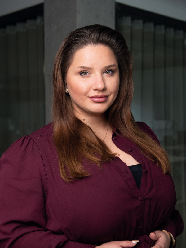 Katarina Novakovic, Immobilienmaklerin bei properti