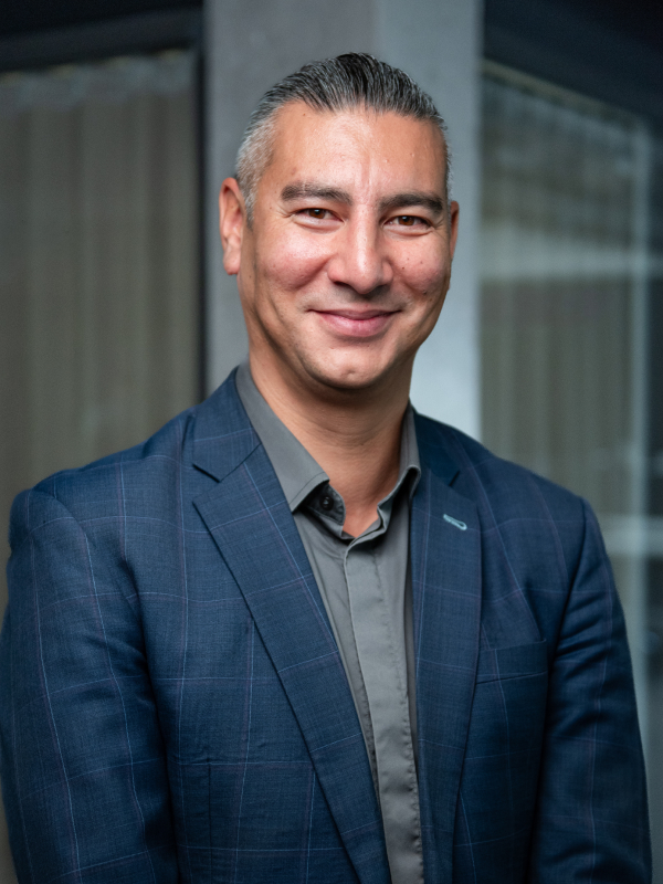 Jonathan Schmid, Manager bei properti